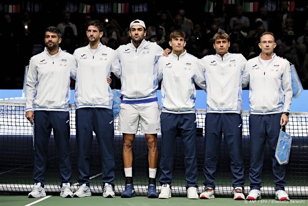 Italiaanse tennissers verslaan Brazilië in groep van Nederland