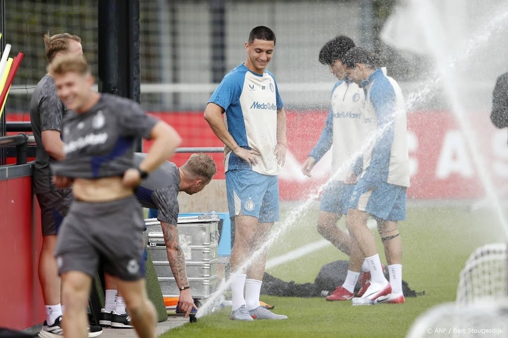 Feyenoord laat Bullaude naar Mexico vertrekken