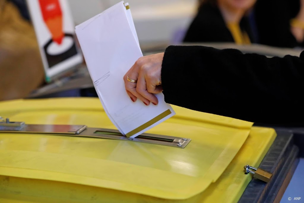 Een op drie kiezers overweegt stemmen per post