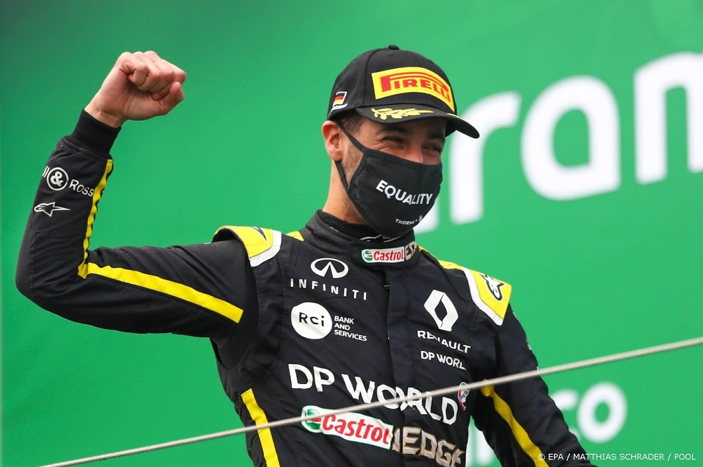 Ricciardo gaat 'Duitse' tatoeage uitzoeken voor teambaas Renault