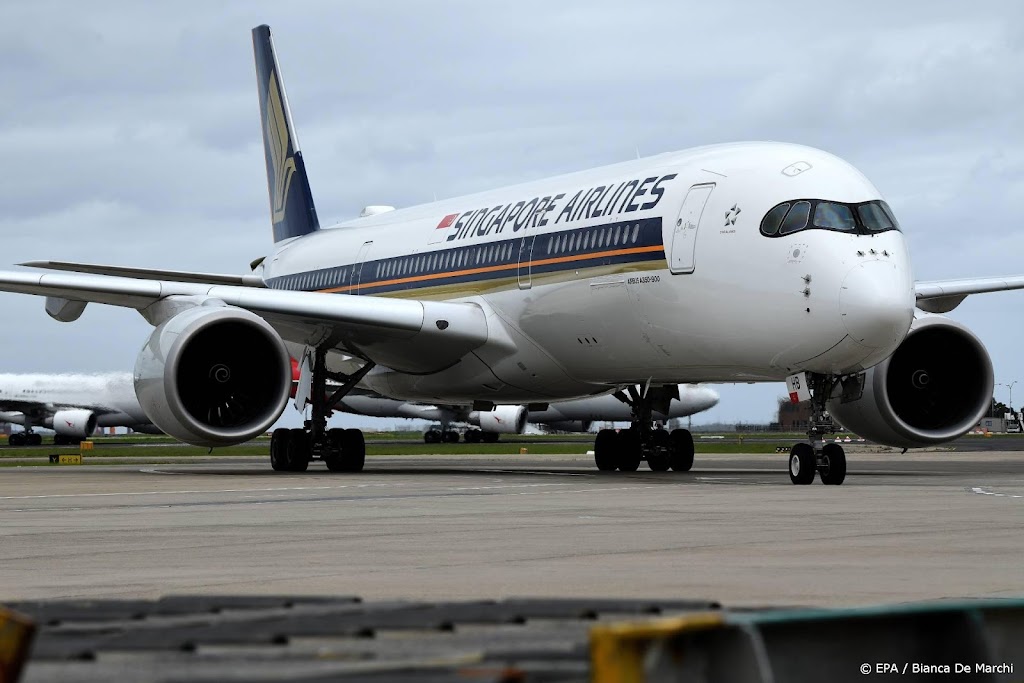 Singapore Airlines ontslaat zwangere stewardessen niet meer 