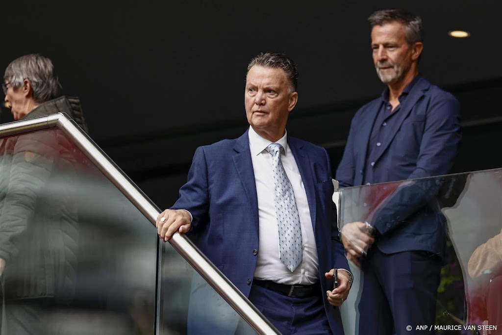 Van Gaal werkt in hoog tempo aan nieuwe organisatie bij Ajax