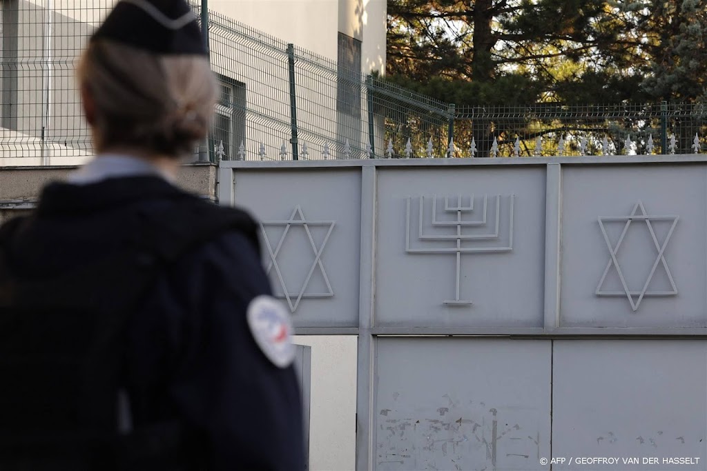 Franse minister: ruim twintig aanhoudingen voor antisemitisme