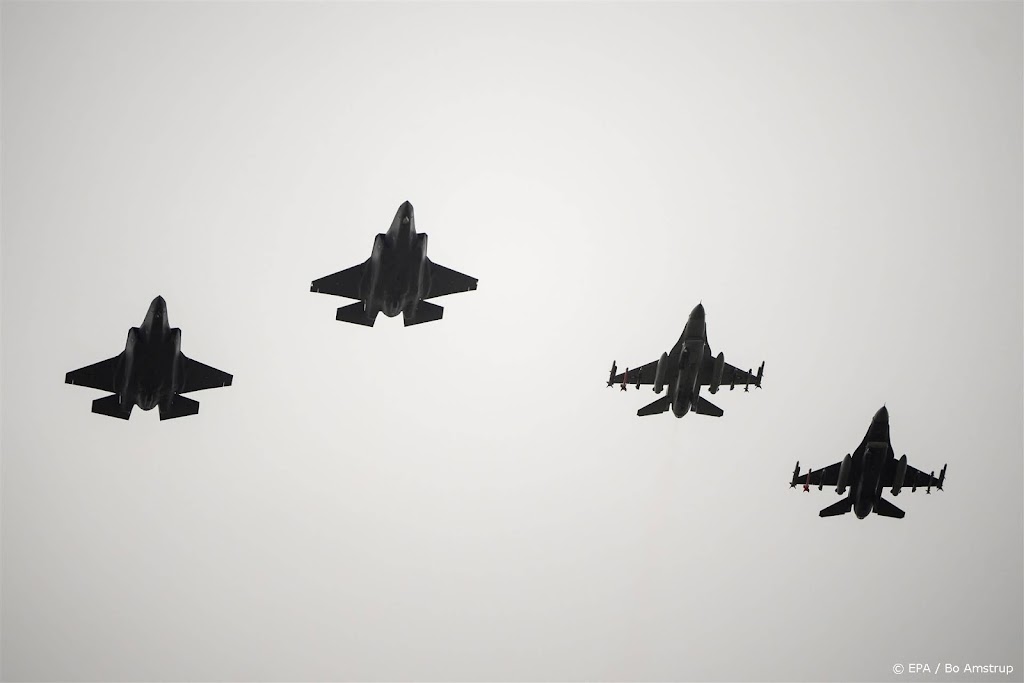Denemarken: in maart of april eerste F-16's naar Oekraïne