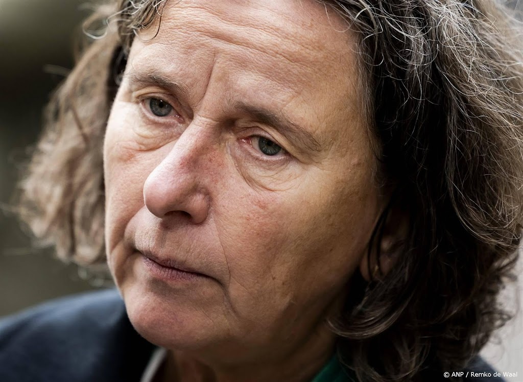 Faber gaat door met asielnoodwet, ondanks verzoek voor plan B