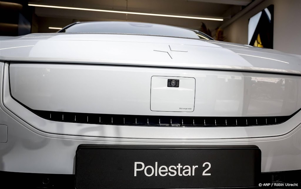 Polestar wil elektrische auto's vaker in winkels verkopen
