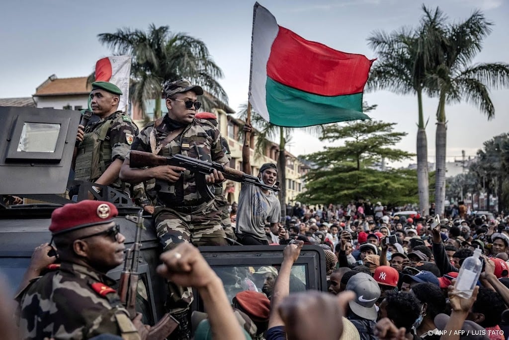 Militairen voegen zich bij protest tegen regering in Madagaskar 