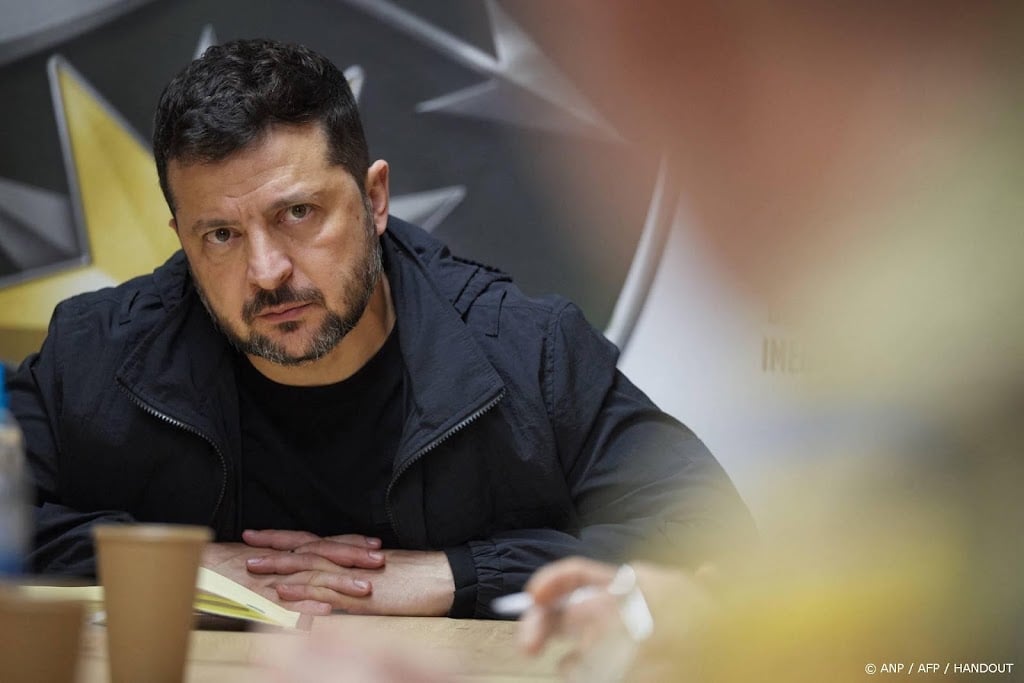Zelensky: aanvalsstop raffinaderijen mogelijk als Rusland inbindt