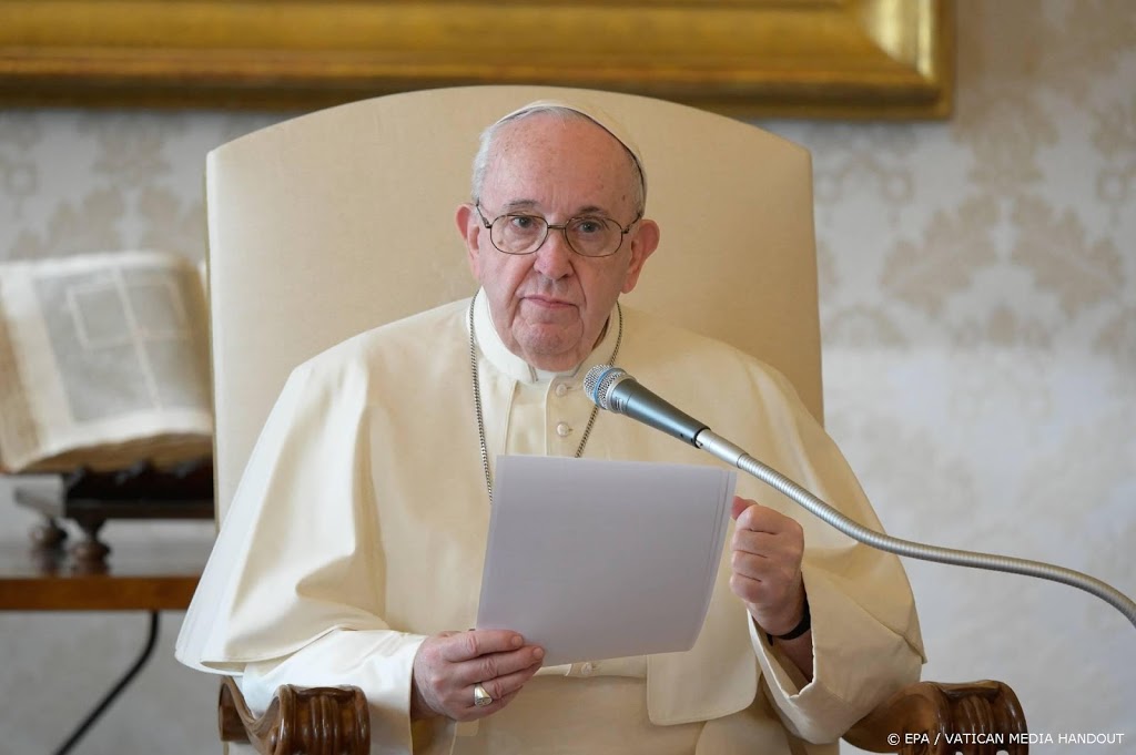 Paus: zaak ex-kardinaal McCarrick 'pijnlijk'