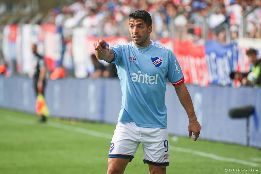 Uruguay met Araujo, Suárez en Cavani naar WK in Qatar