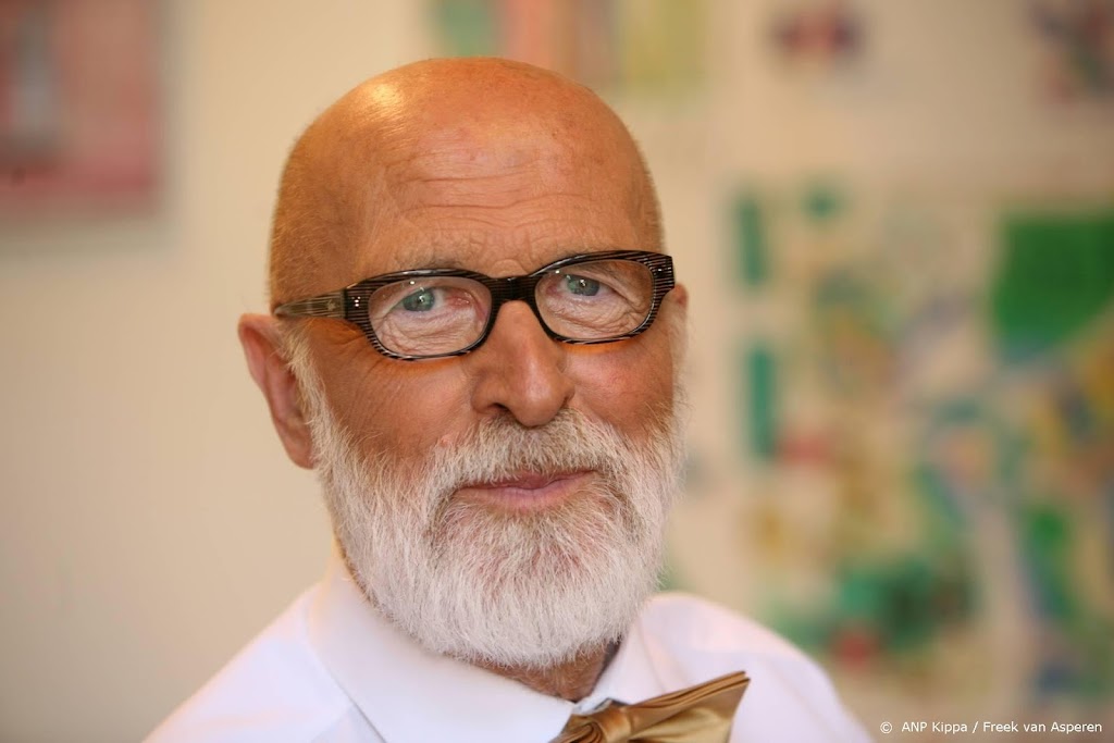 Zanger Pierre Kartner (Vader Abraham) overleden