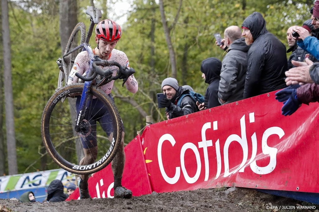 Van der Haar grijpt naast zege in Superprestige-cross in Niel