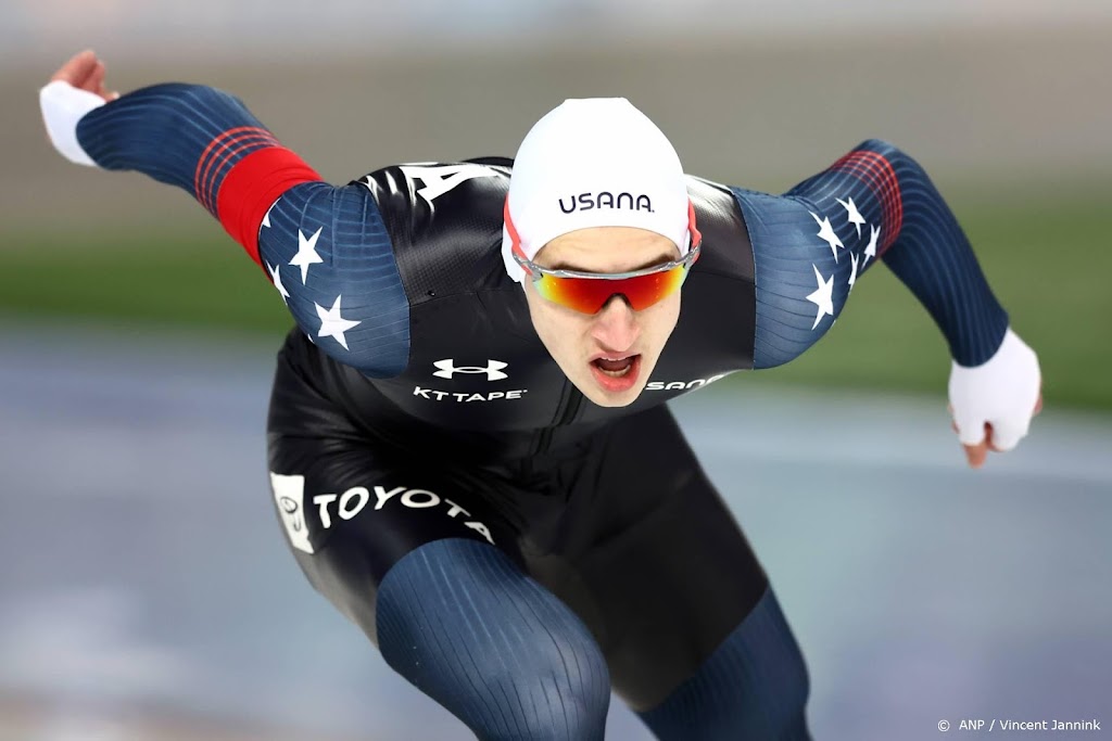 Amerikaanse schaatser Stolz (18) wint 1500 meter in baanrecord