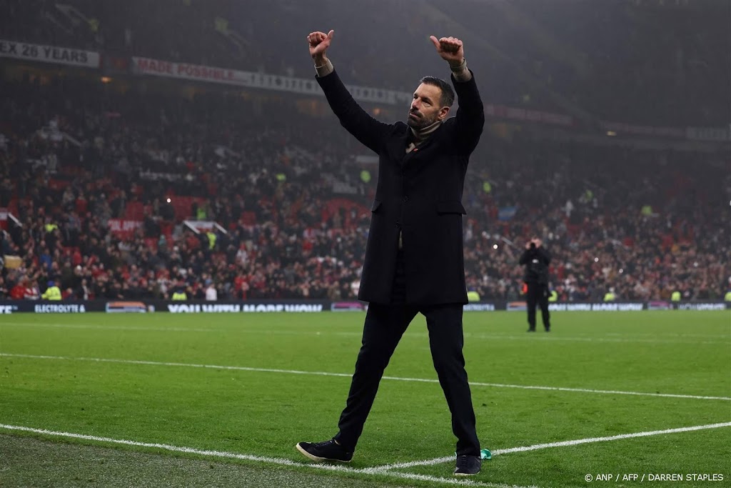 Interim Van Nistelrooij heeft United 'naar hoger niveau getild'