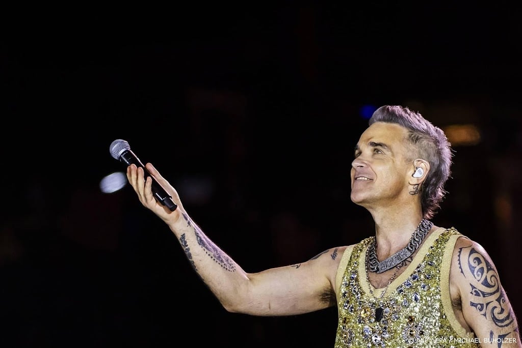 Robbie Williams in juni met show naar Johan Cruijff ArenA