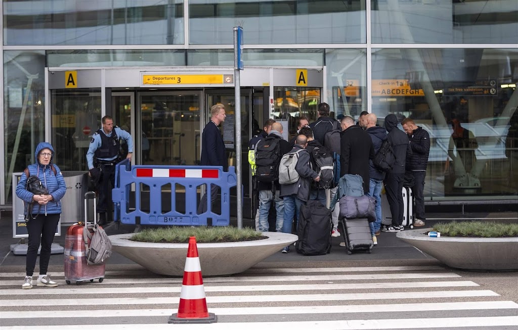 Muslim Rights Watch gaat aangifte doen tegen Maccabi-fans