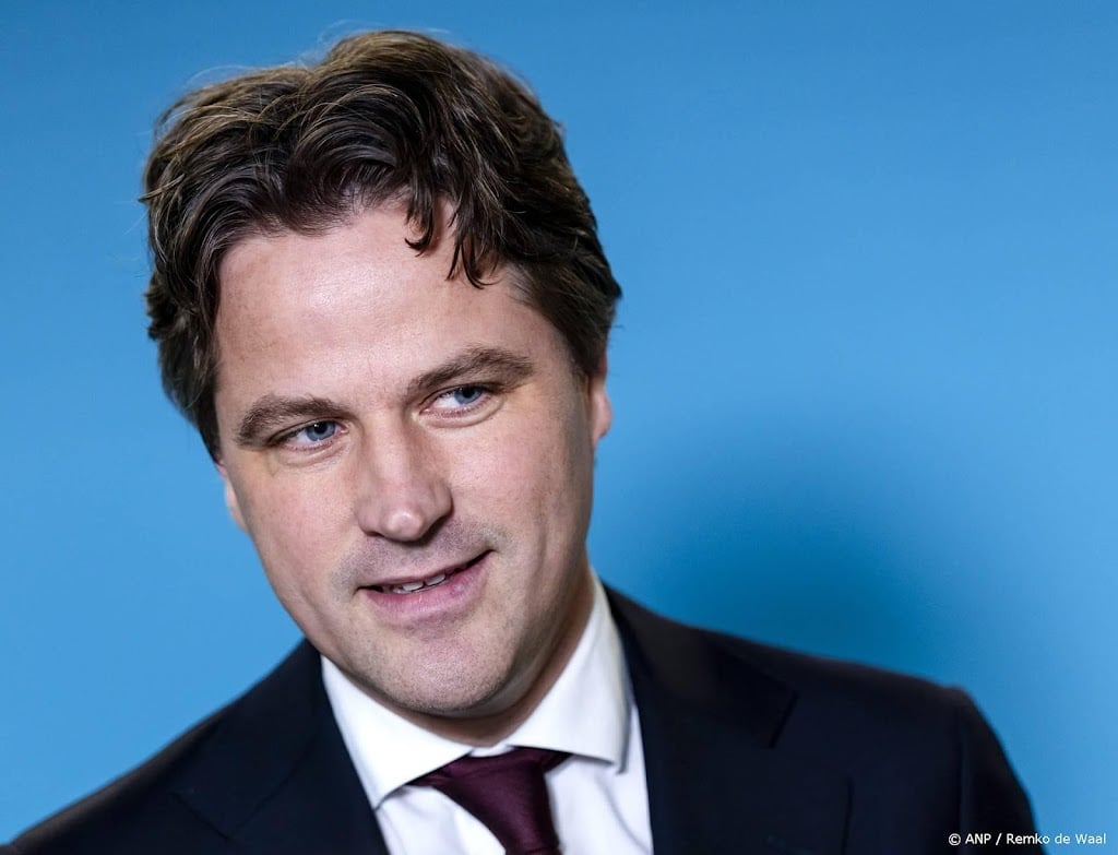 Bontenbal 'popelt' om met D66 te onderhandelen over de inhoud