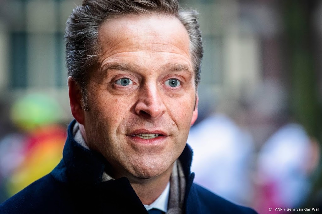 De Jonge: tegenslag coronavaccin geen gevolgen voor Nederland