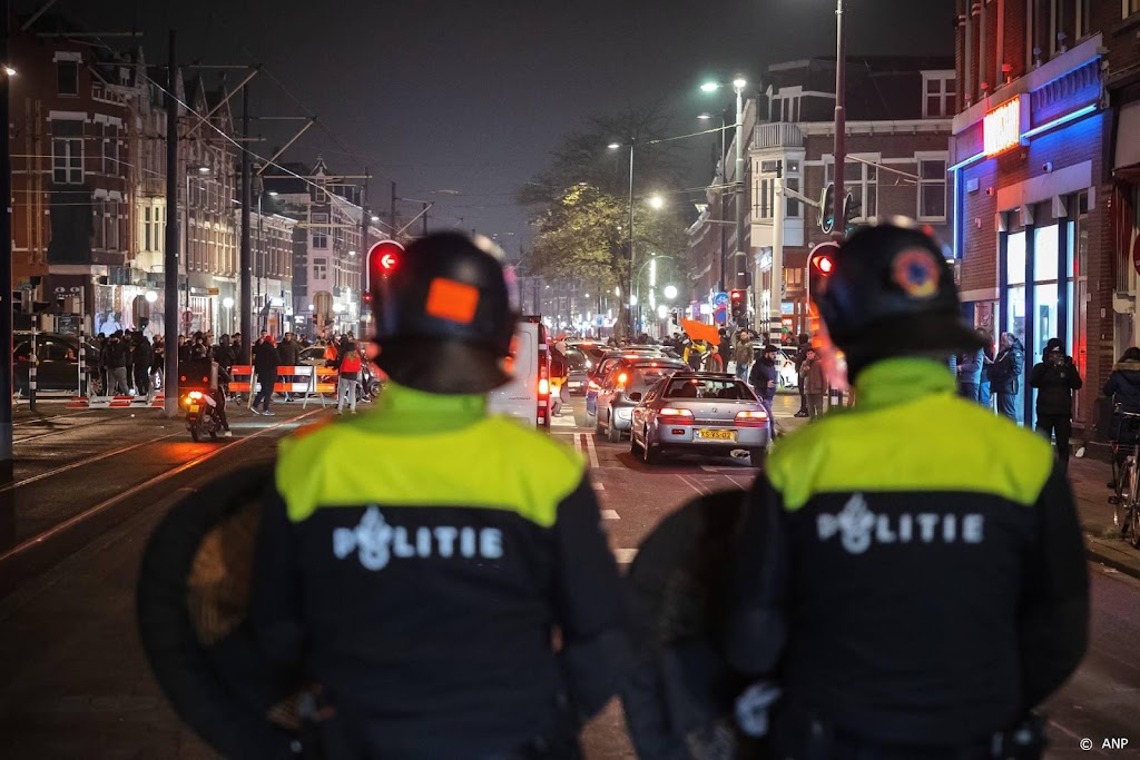 Yeşilgöz prijst 'adequaat' optreden politie bij voetbalrellen