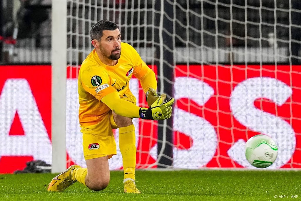 AZ-doelman Ryan weken uitgeschakeld door gebroken jukbeen