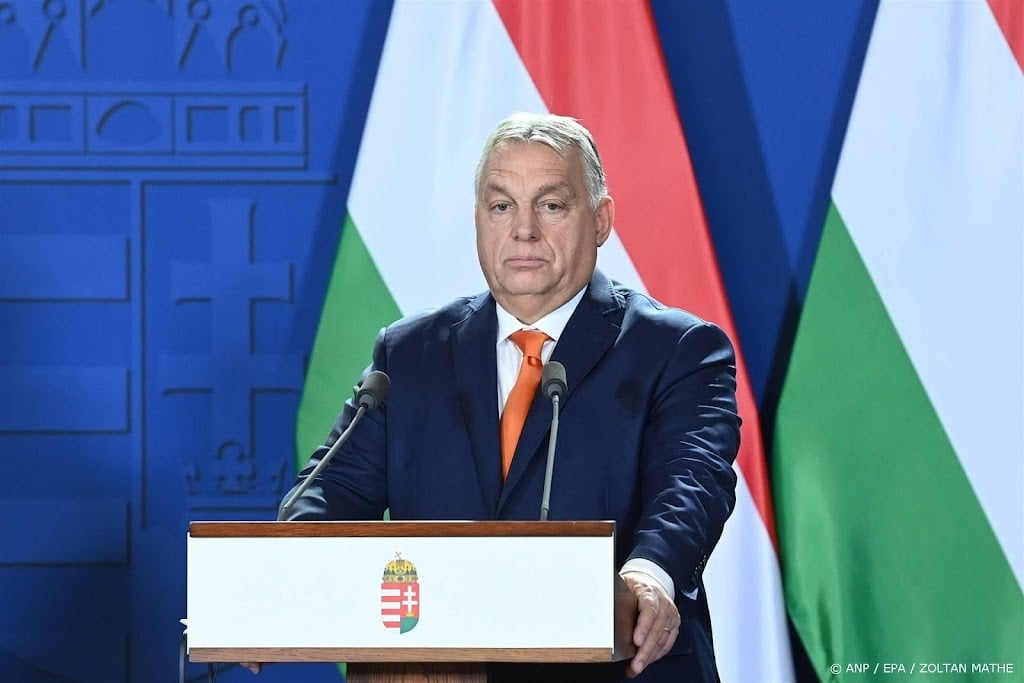 Orbán belt met Poetin over oorlog in Oekraïne