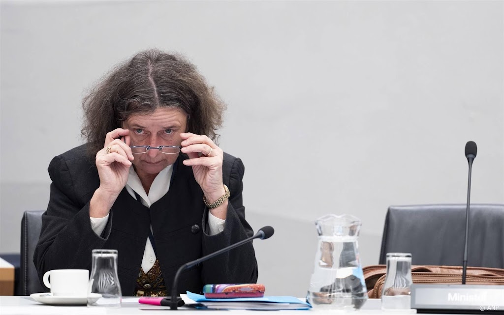 Faber blijft voor vrij reizen uit Bulgarije, ondanks verzet PVV
