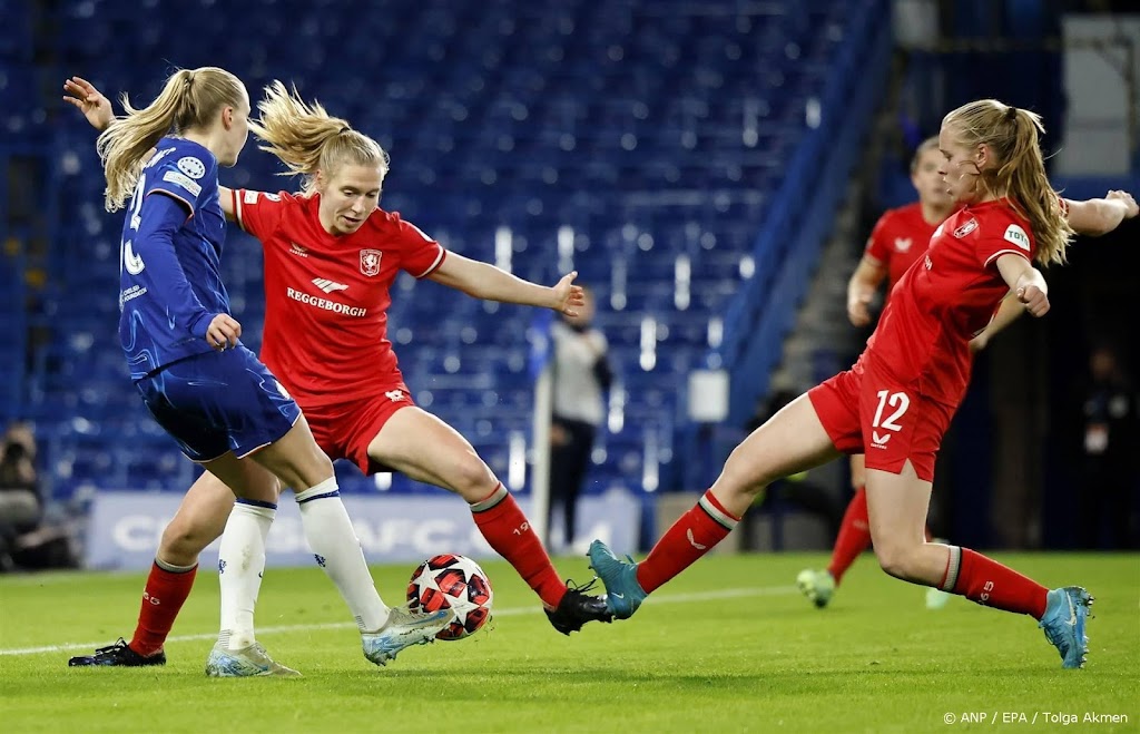 Voetbalsters Twente in Champions League hard onderuit bij Chelsea