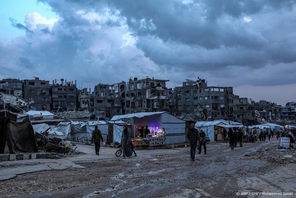 Gaza getroffen door noodweer: tenten doorweekt en ingestort