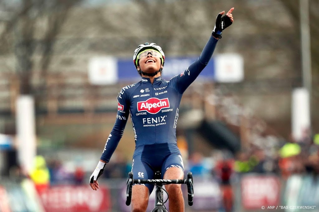 Eerste titel bij elitevrouwen veldrijdster Alvarado