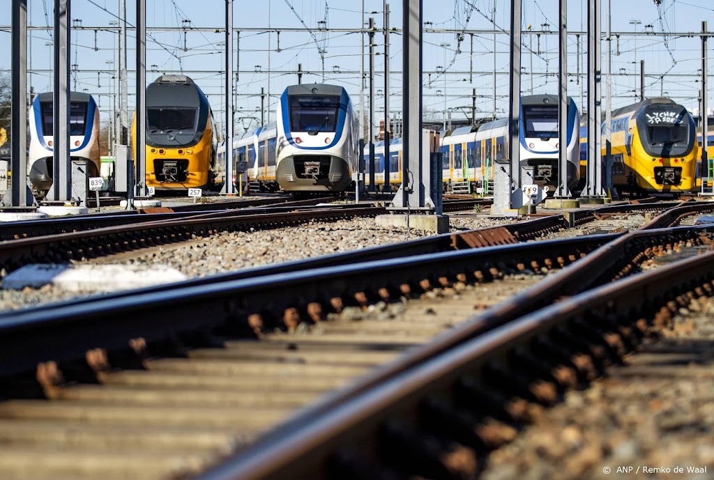 Treinverkeer Noord-Nederland gaat weer rijden na storing