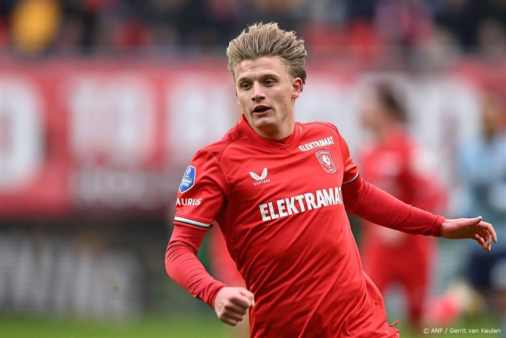 Steijn heeft met hattrick groot aandeel in zege FC Twente