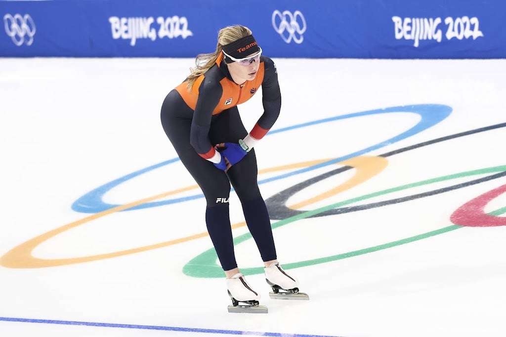 Leerdam op olympische 500 meter in rit 7, daarna De Jong en Kok