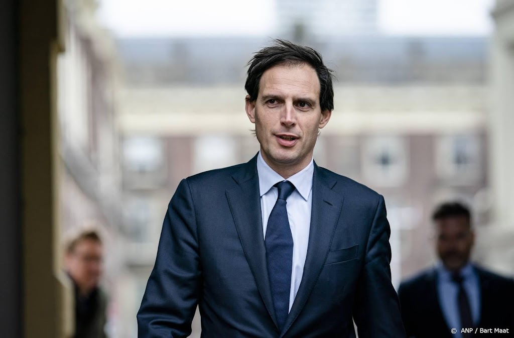 Hoekstra spreekt zich ook uit tegen samenwerking met FVD en PVV