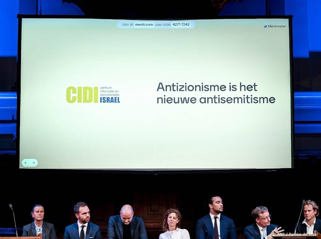 Holocaustlezing CIDI en hogeschool verloopt rustig na kritiek