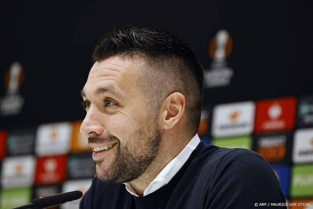 Farioli: we hoorden pas in de bus dat we hier toch moeten spelen