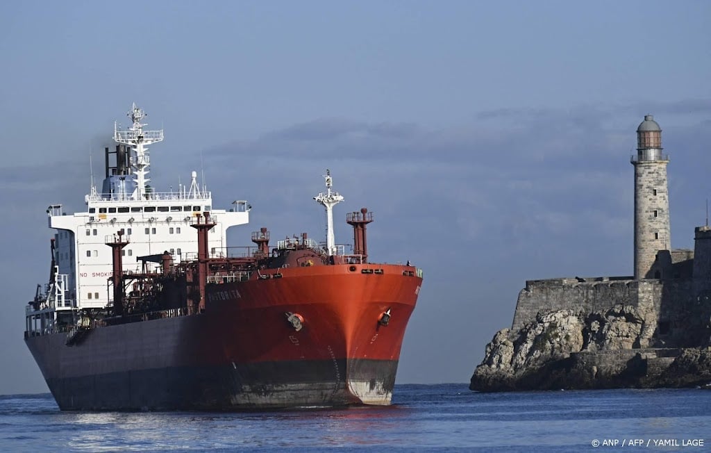 Schepen met Mexicaanse noodhulp aangekomen in Cuba