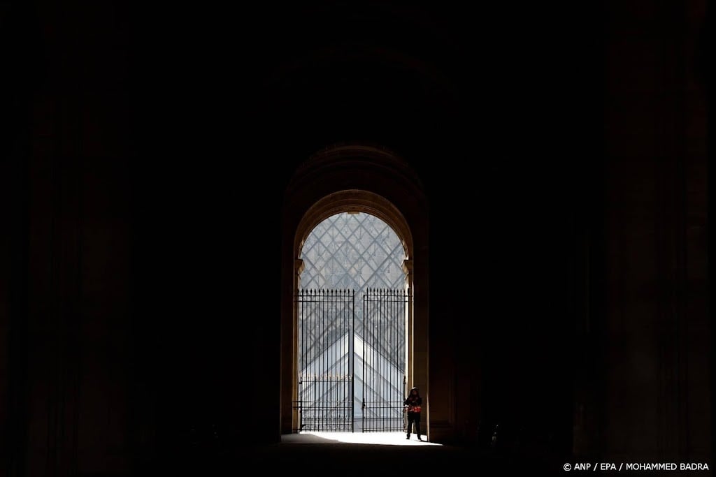 Medewerkers Louvre gearresteerd vanwege ticketfraude