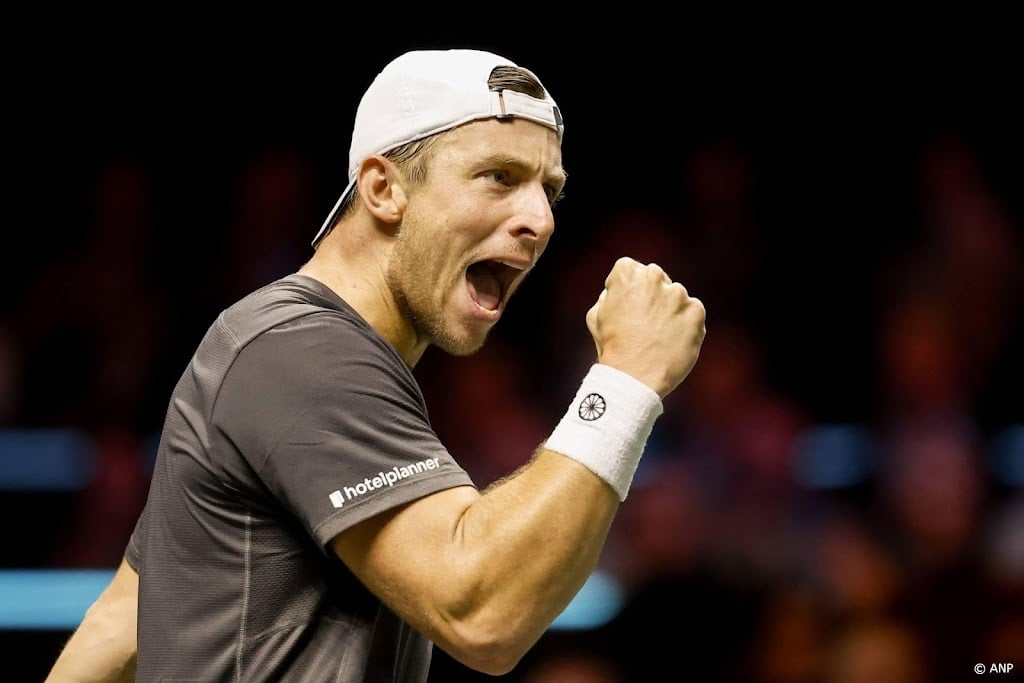 Tennisser Griekspoor in kwartfinale tegen Auger-Aliassime 