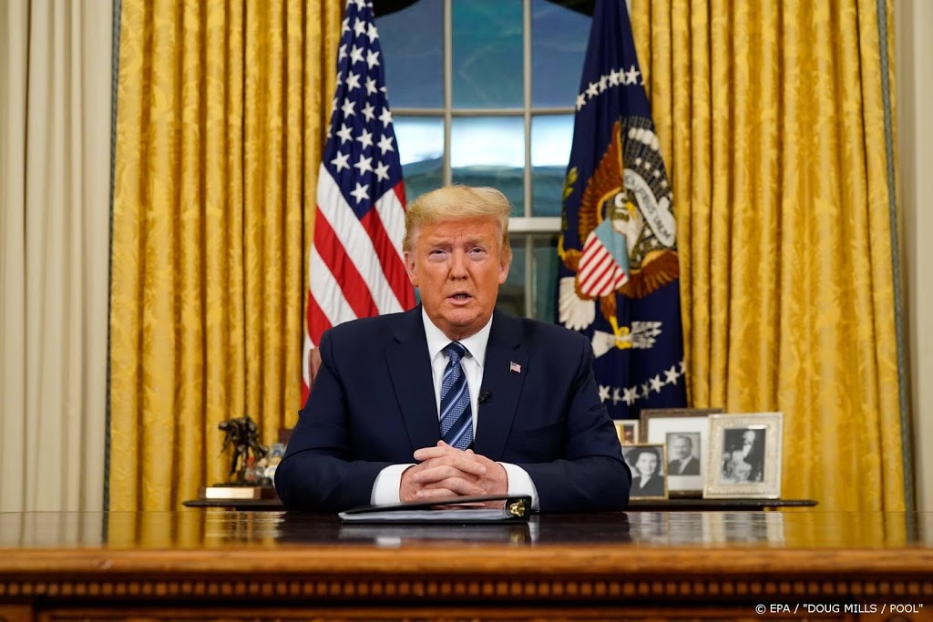 Trump: Vanaf vrijdag geen vluchten meer tussen Europa en de VS