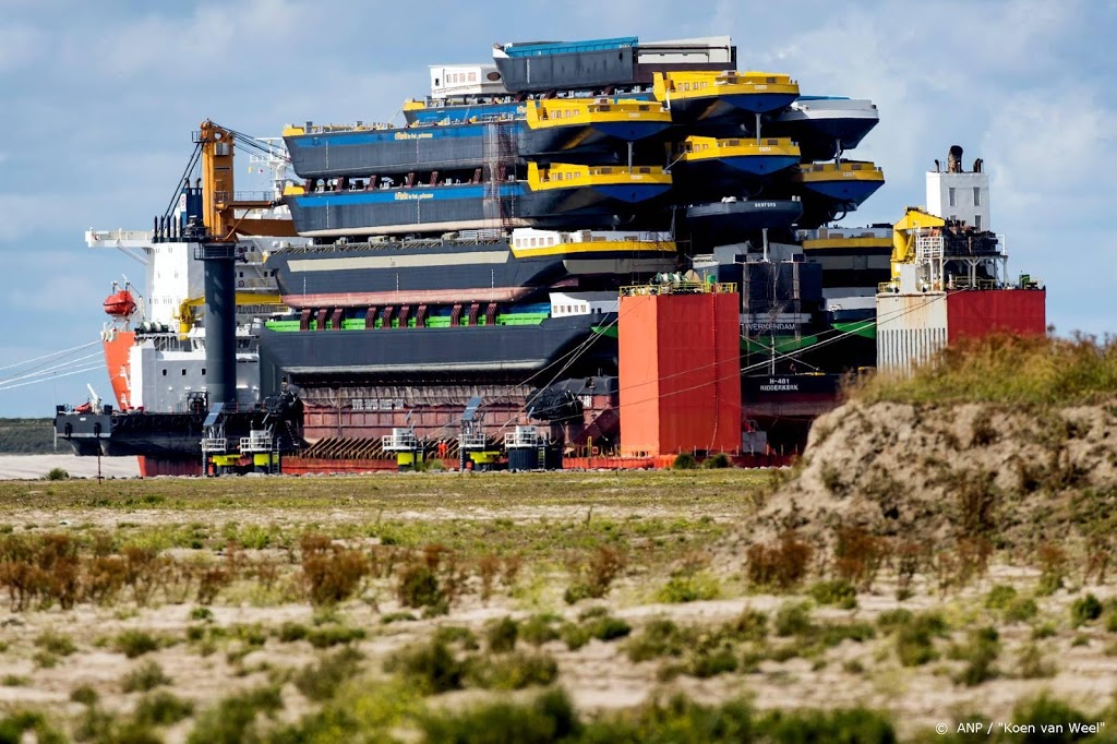 OVV: Rotterdamse haven moet meer doen om olielek te voorkomen