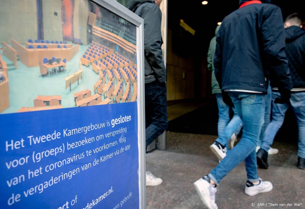 Kamer werkt gewoon door, maar wel met minder mensen