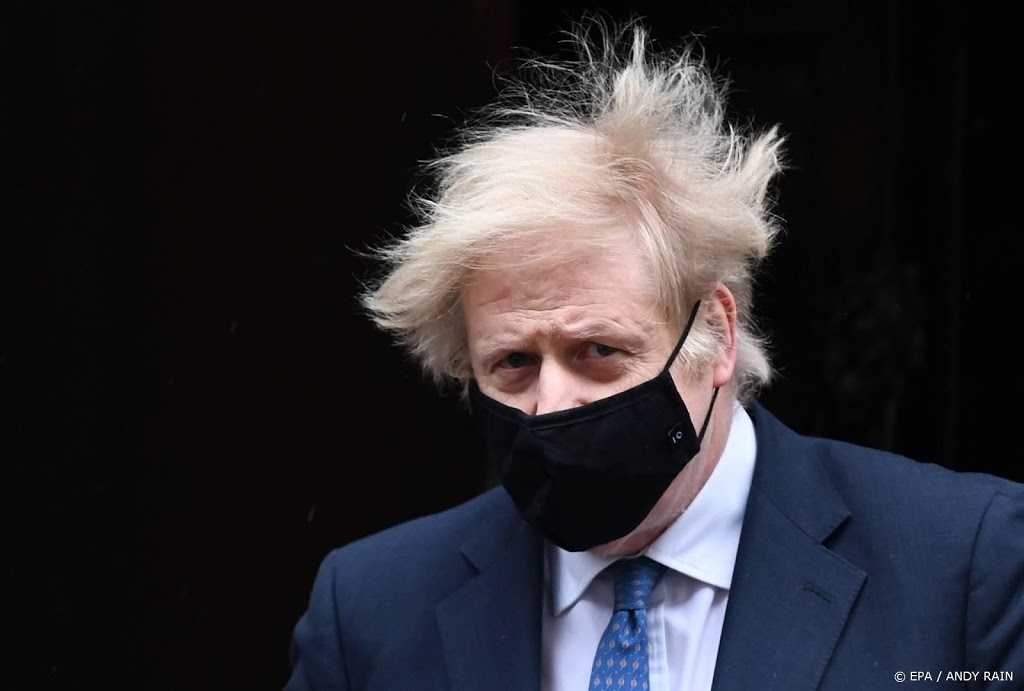 Britse economie kromp in januari, maar minder hard dan gedacht