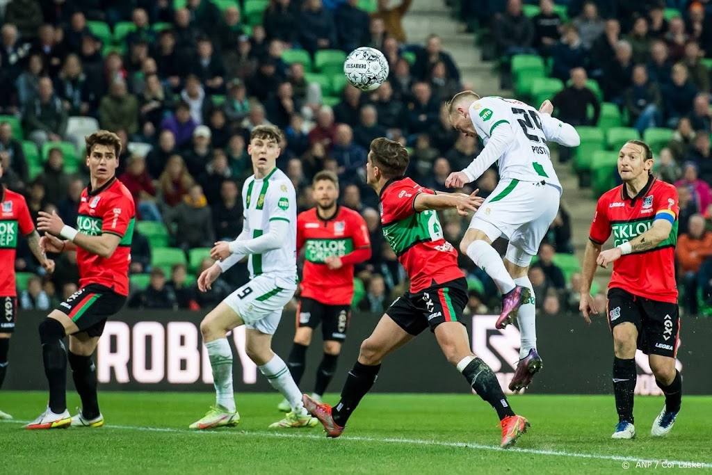 Invaller Postema helpt FC Groningen langs tiental NEC 