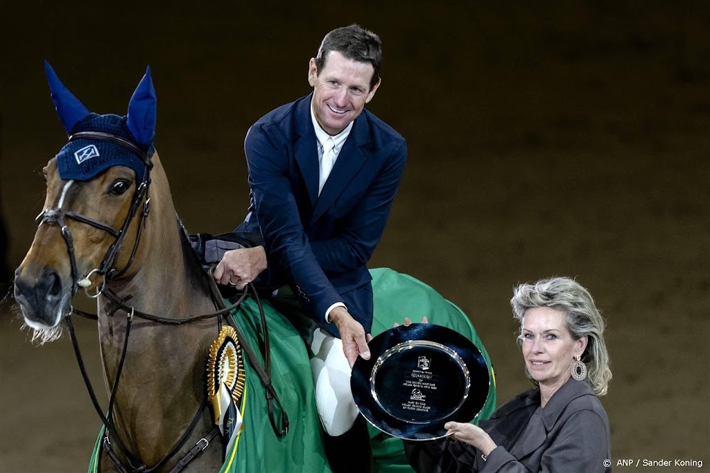 Amerikaanse ruiter Ward wint Grote Prijs van Den Bosch