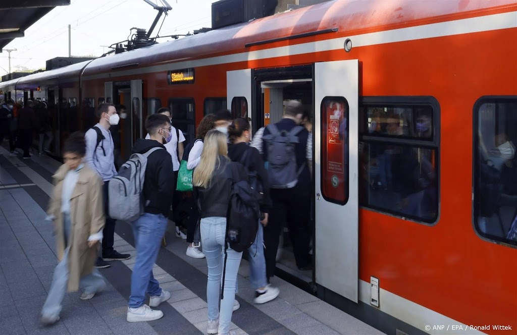 Staking op Duitse spoor begonnen