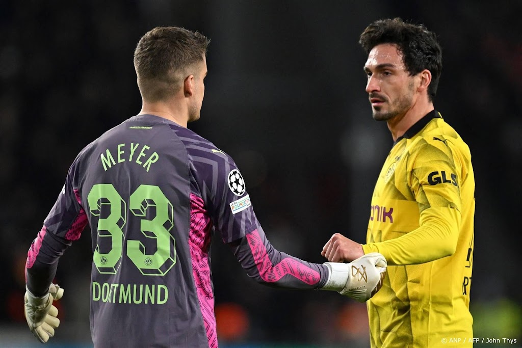 Hummels vervangt tegen PSV geschorste Schlotterbeck