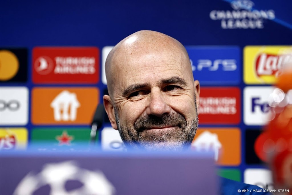 Bosz heeft goede hoop dat Veerman kan spelen tegen Dortmund