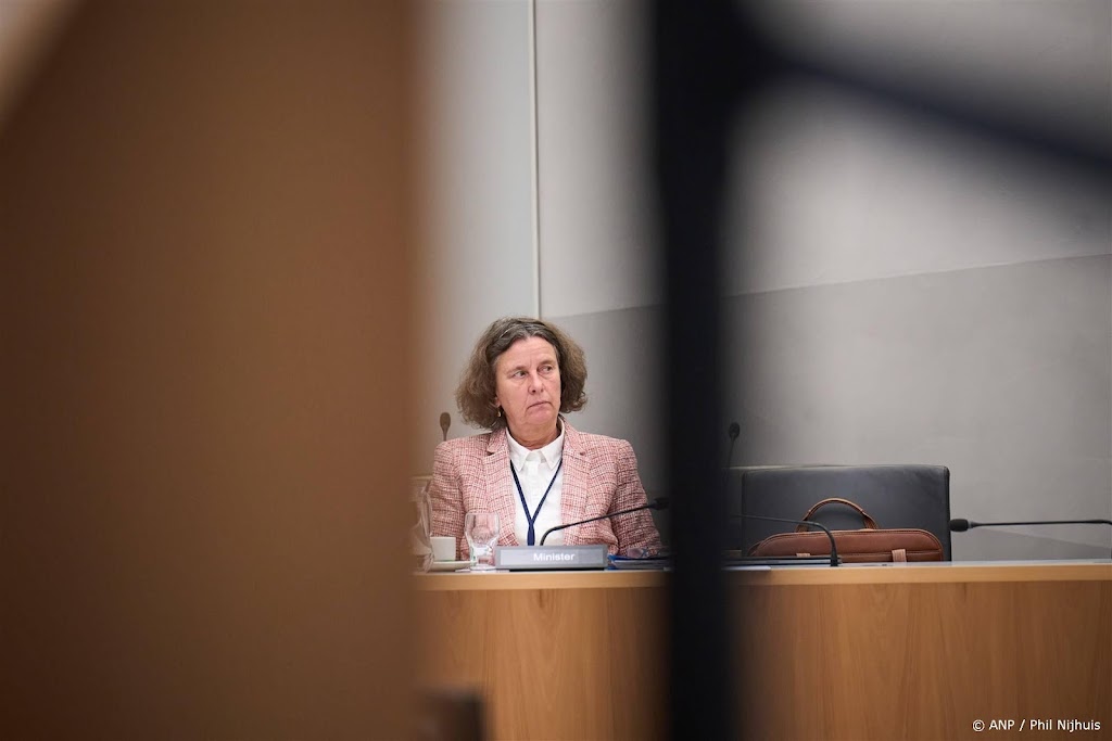 Oppositiepartijen vinden NSC 'stempelmachine' van asielwetten