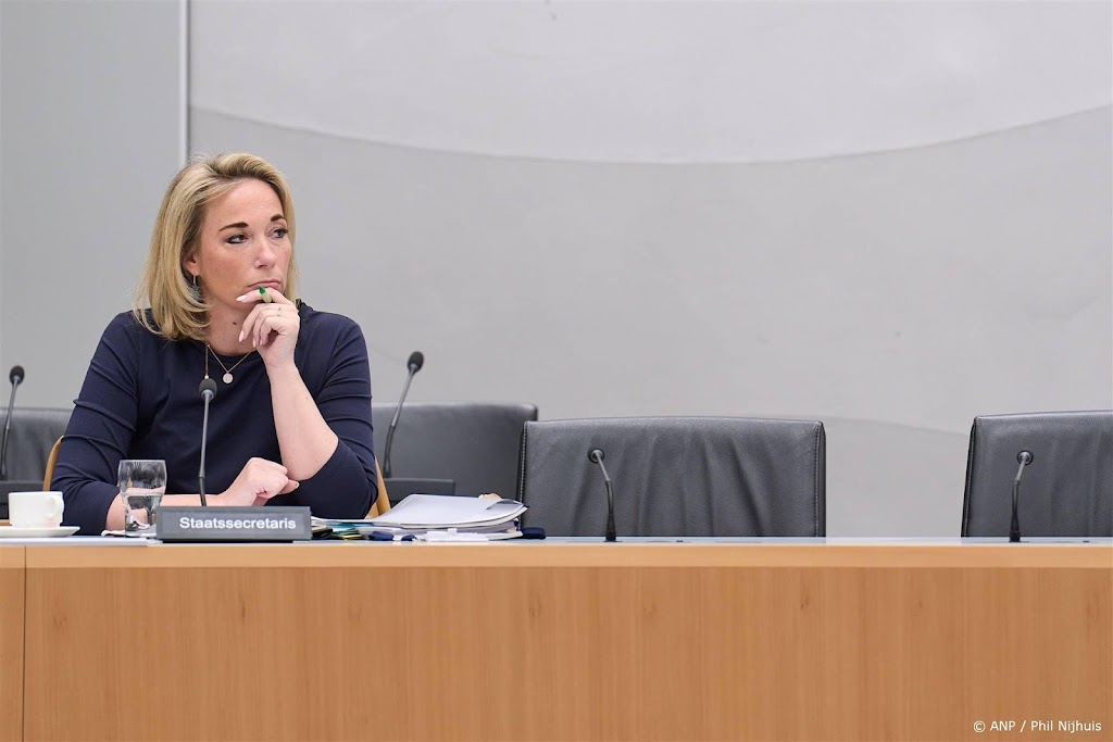 Coenradie vraagt steun Kamer voor eerder vrijlaten gevangenen