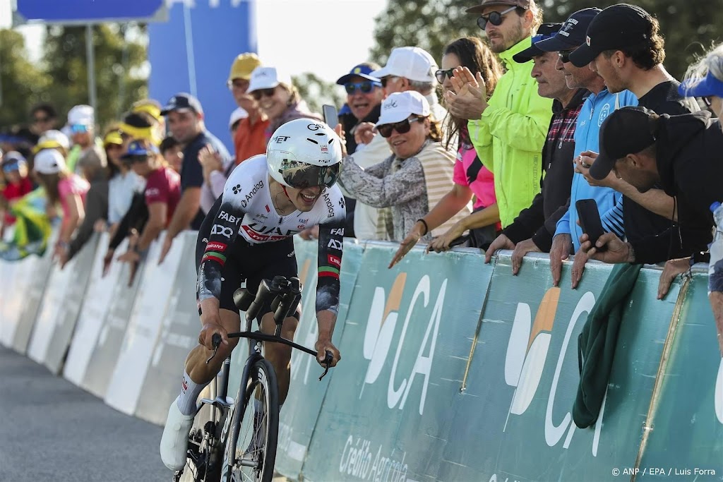 Wielrenner Almeida wint na neutralisatie vierde rit Parijs-Nice